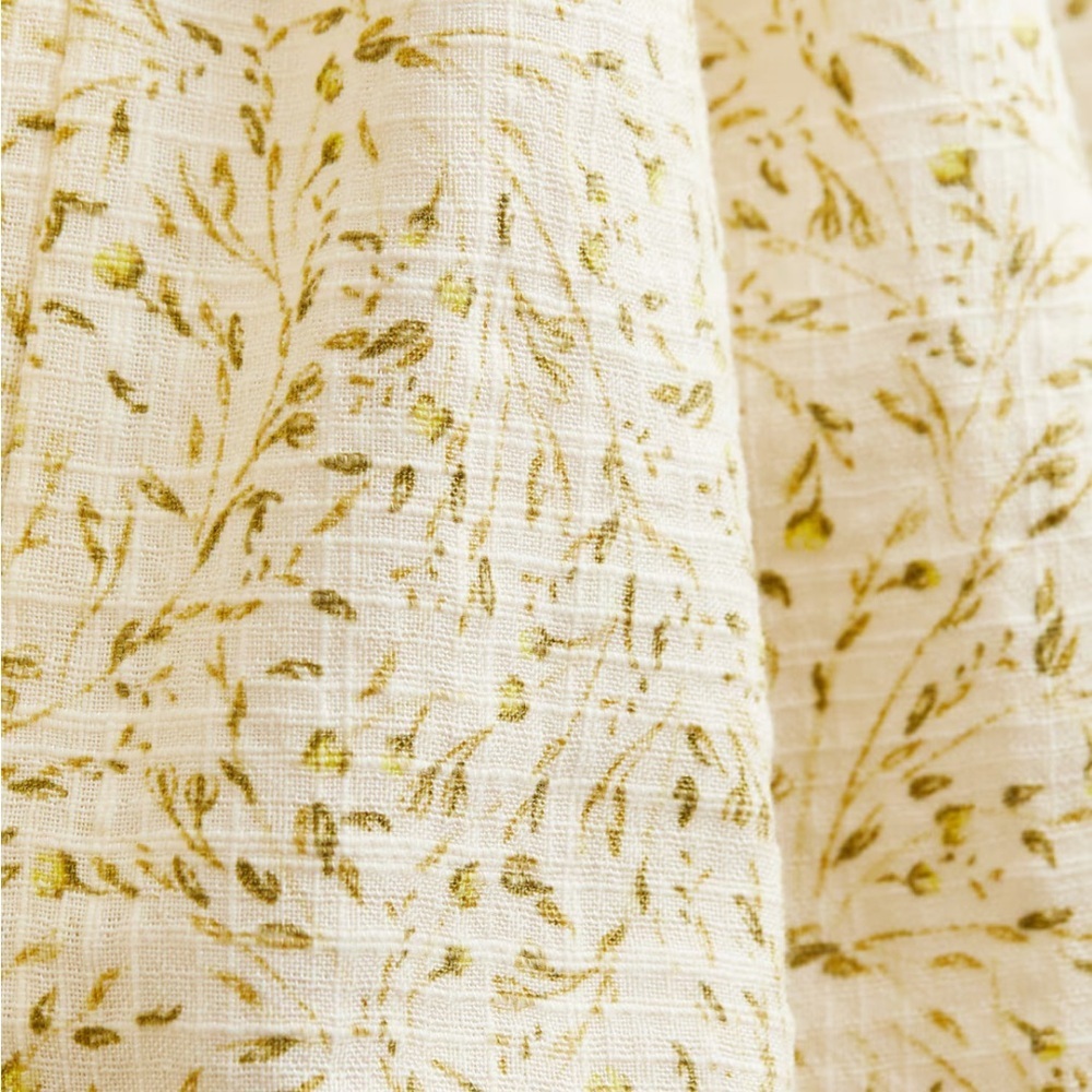 H&M Cream Floral Long Sleeve Dress - Picture 2 of 5